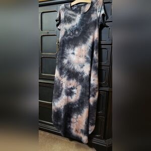 Tie-Dye Short Sleeve Maxi Dress - Black & Cream